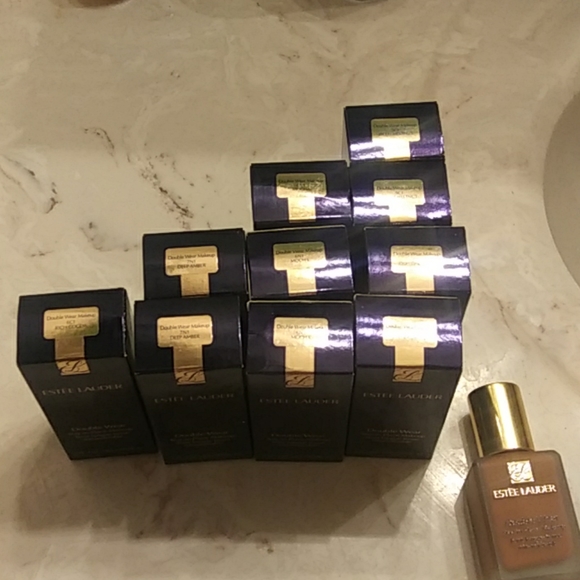 *New* Estee Lauded Double Wear Foundation Mocha - Picture 4 of 5